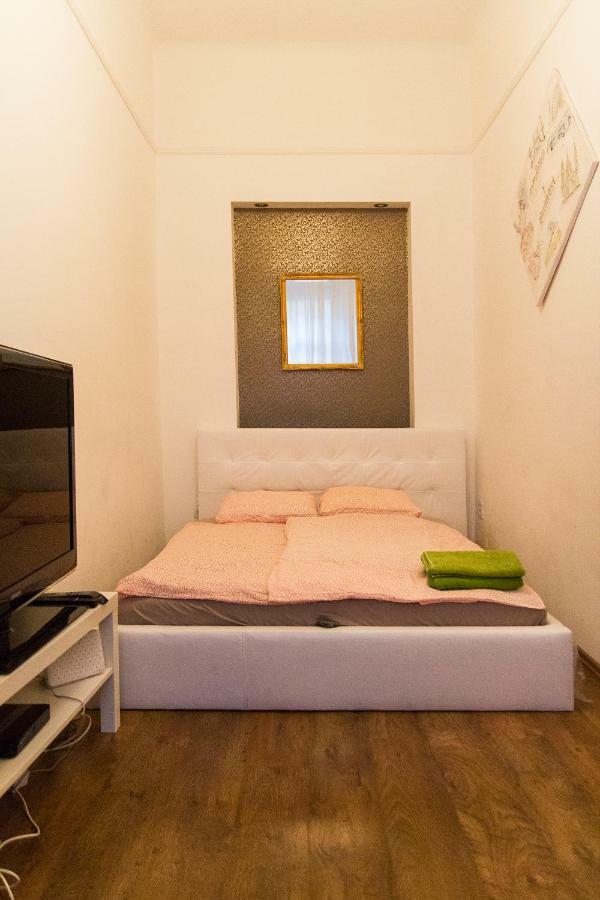 Awesome Apartment Budapest Exterior foto